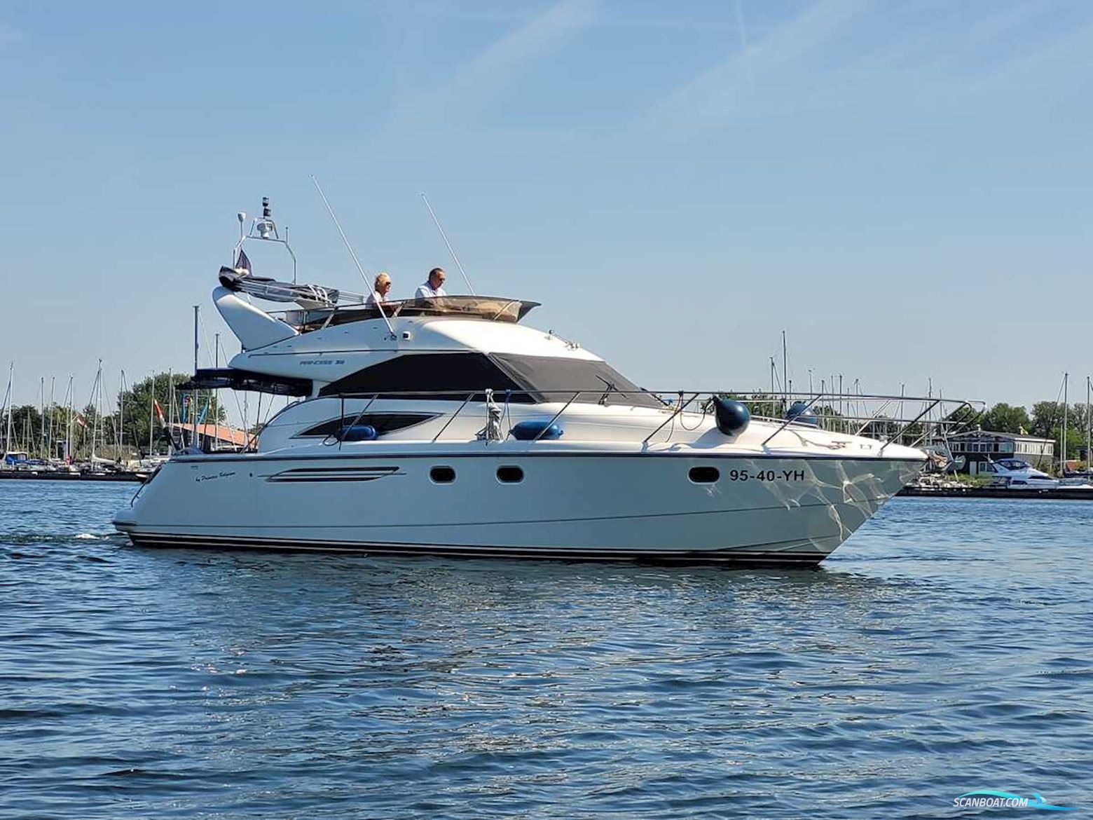 PRINCESS 38