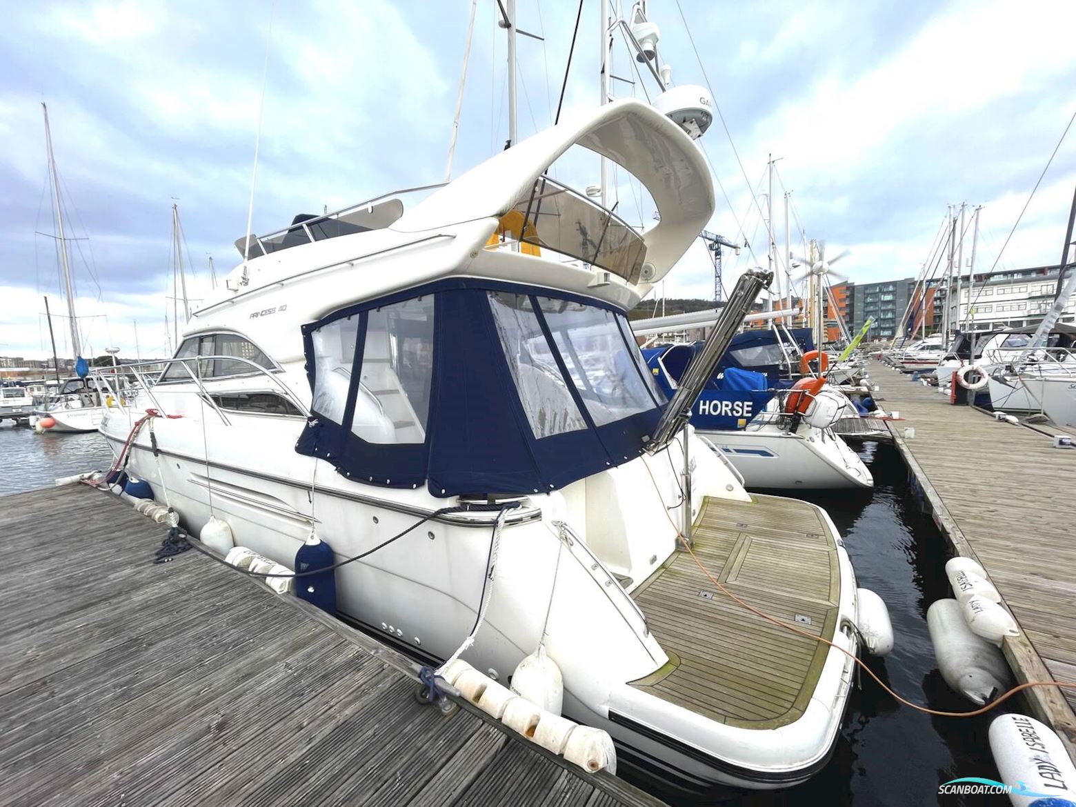 Princess 40 Motorboot 2002, mit Volvo Tamd63P motor, England