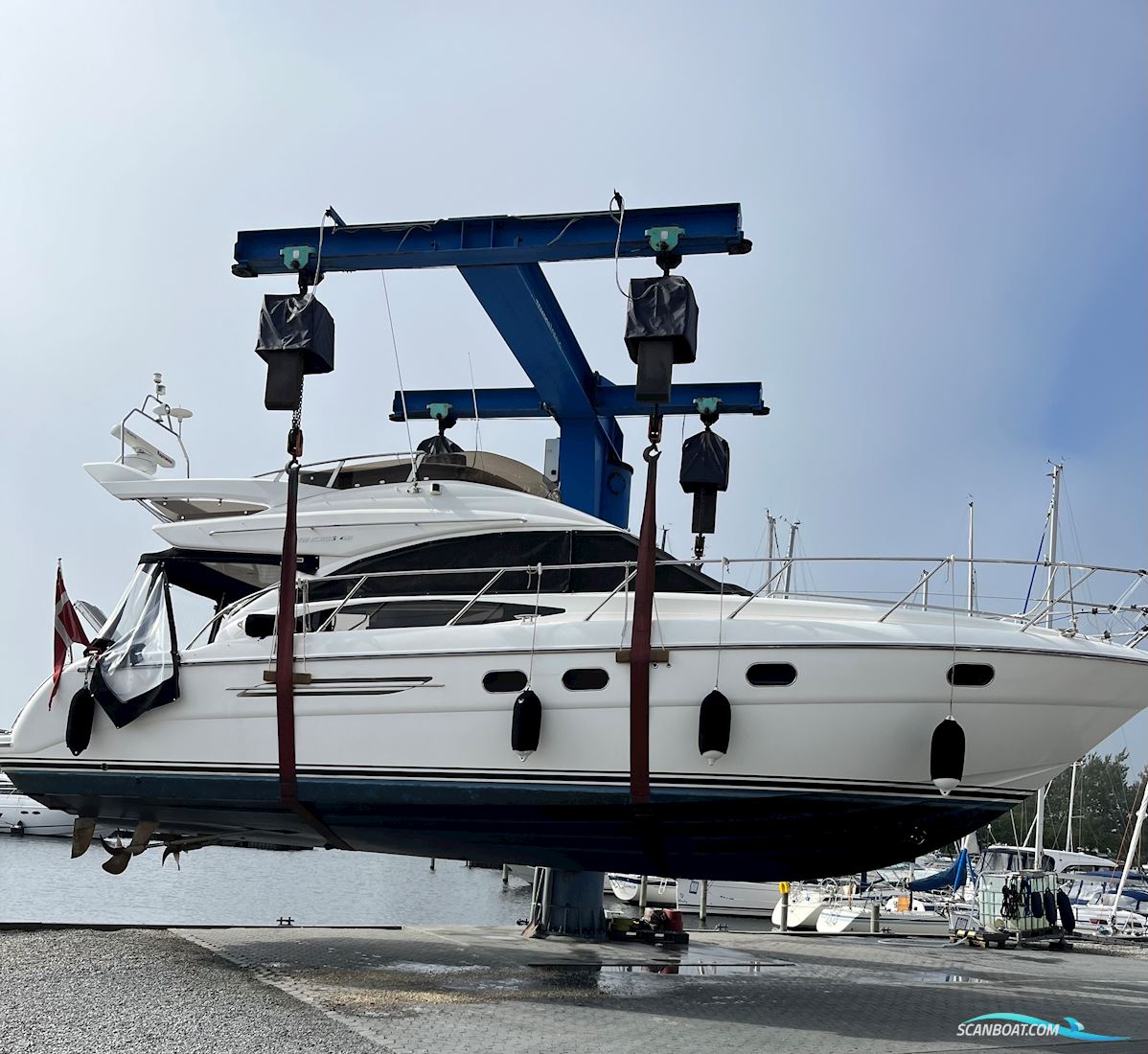 Princess 42 Fly Motorboot 2010, mit Volvo Penta D6-435 motor, Dänemark