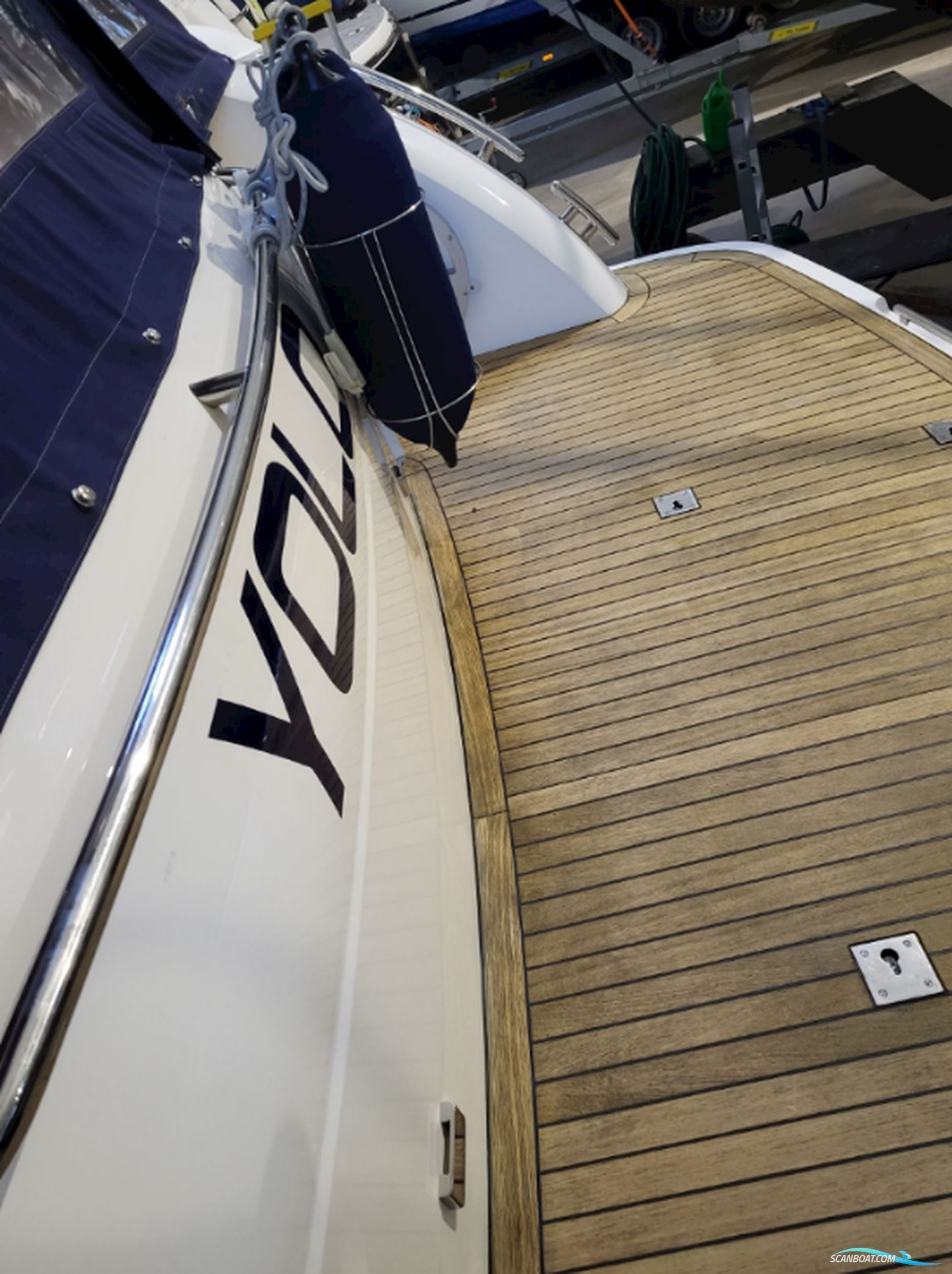 Princess 42 Flybridge