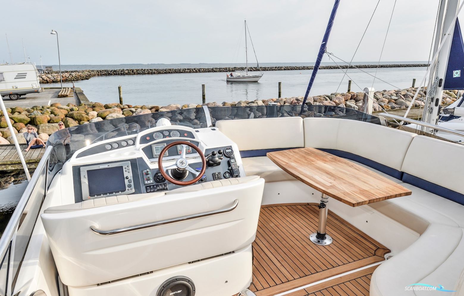 Princess 42 Flybridge