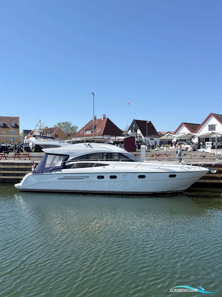 Princess 42 flybridge