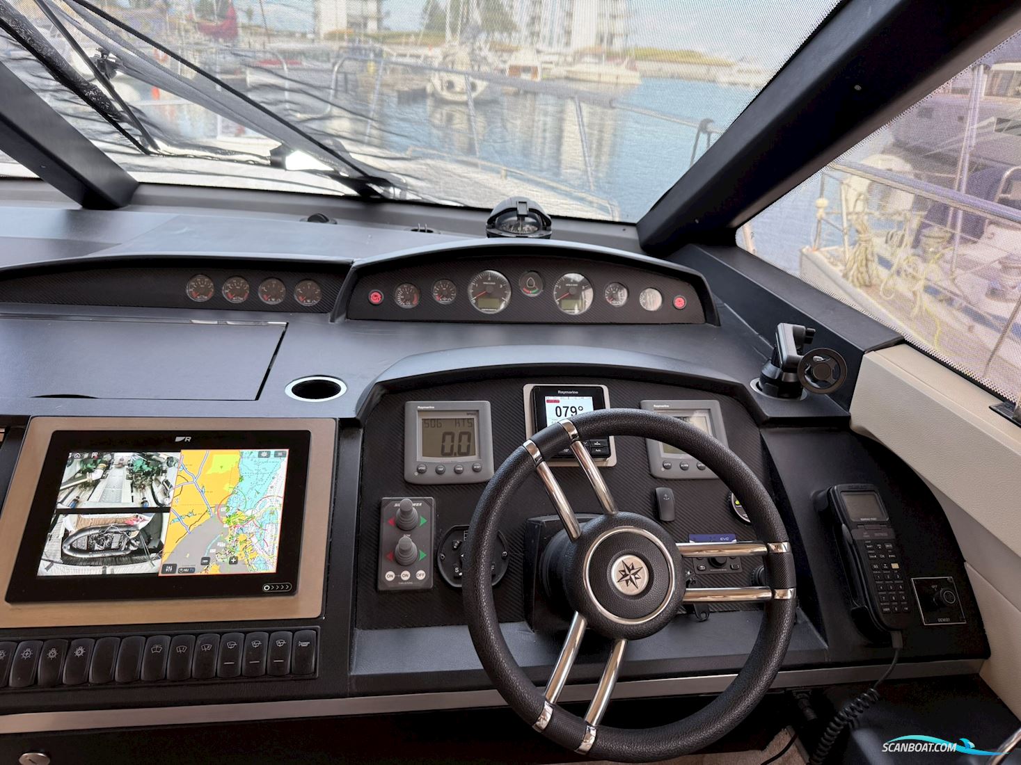 Princess 42 flybridge