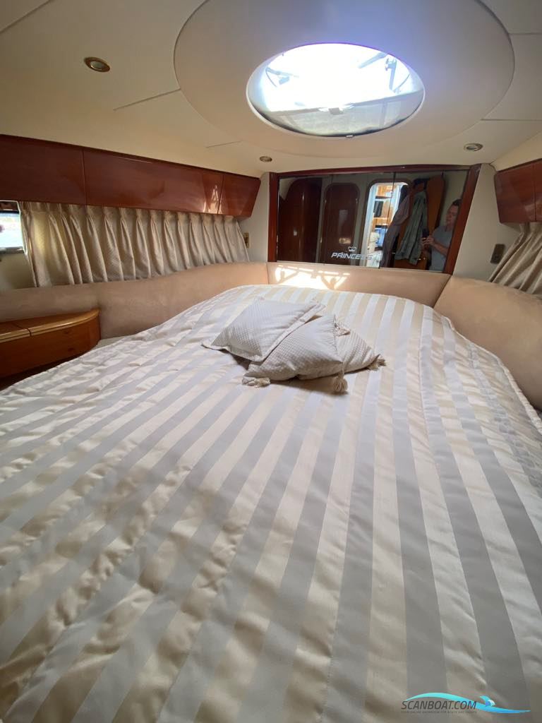 Princess 420 Fly