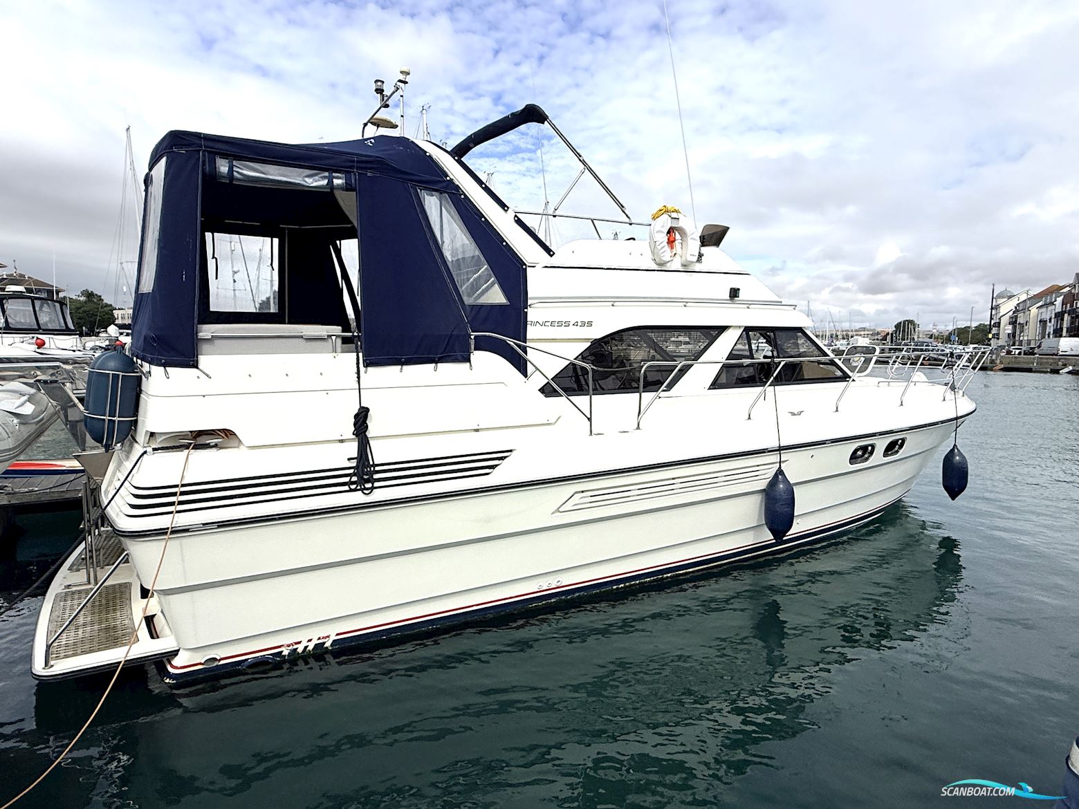Princess 435