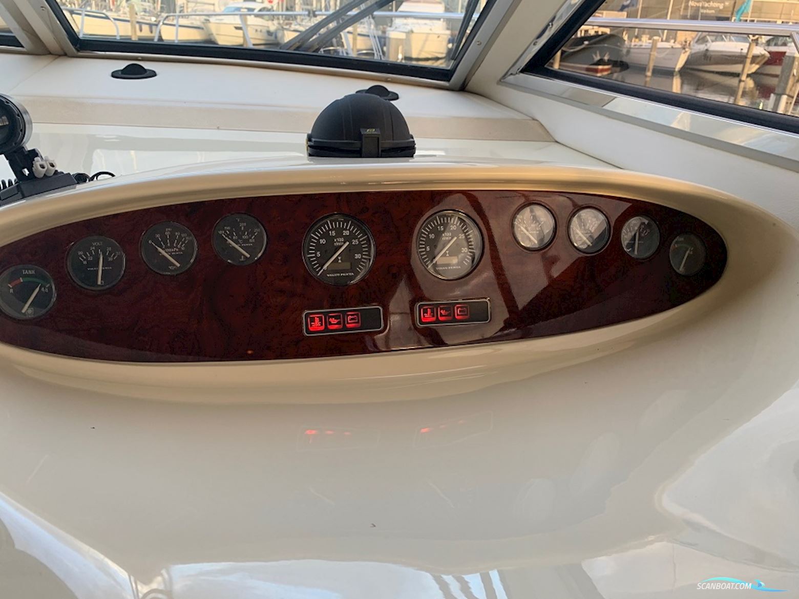 PRINCESS 440 FLY