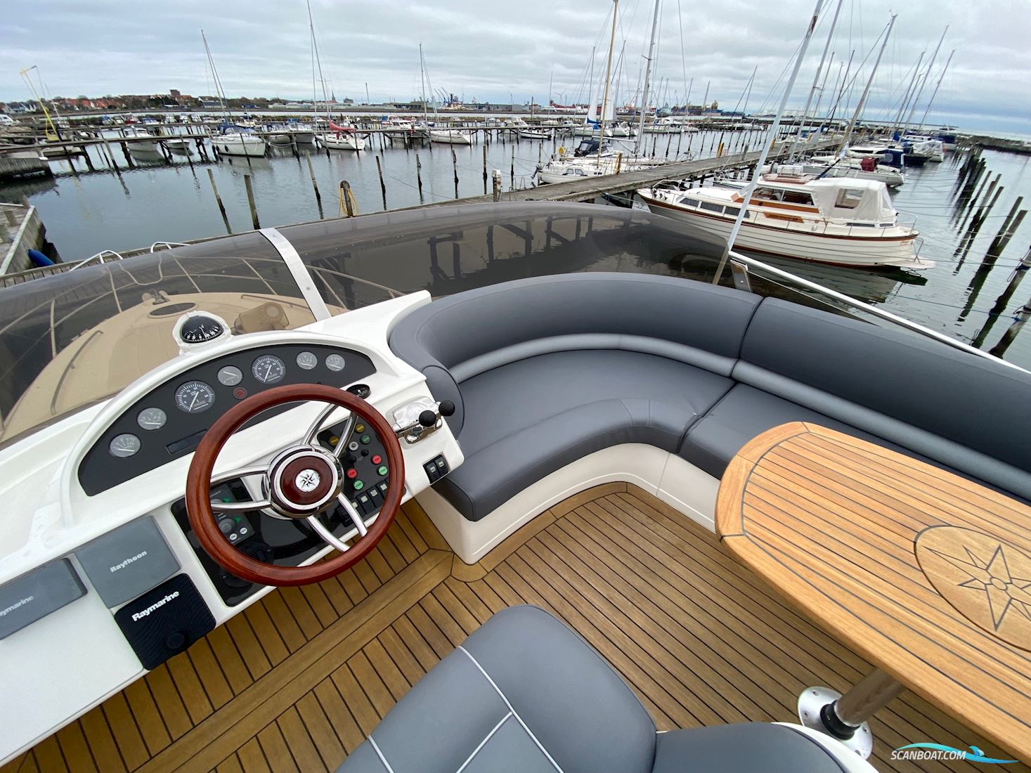 Princess 45 Flybridge - NY Pris