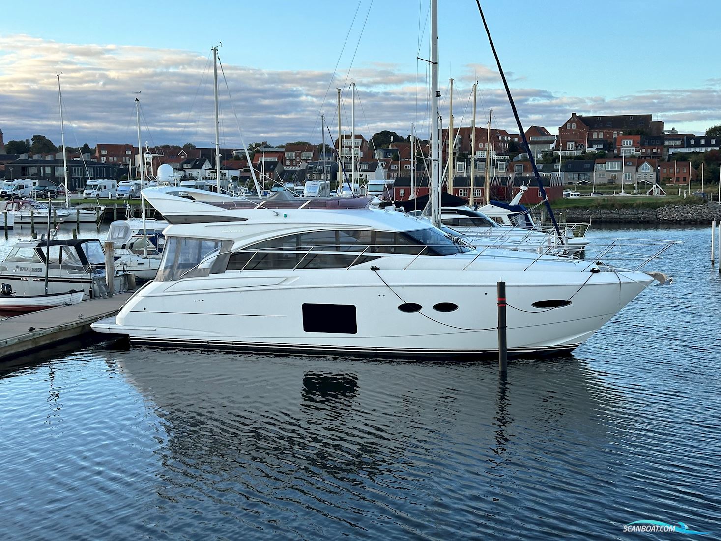 Princess 52 Fly Motorboot 2015, mit Volvo Penta D 11 motor, Dänemark