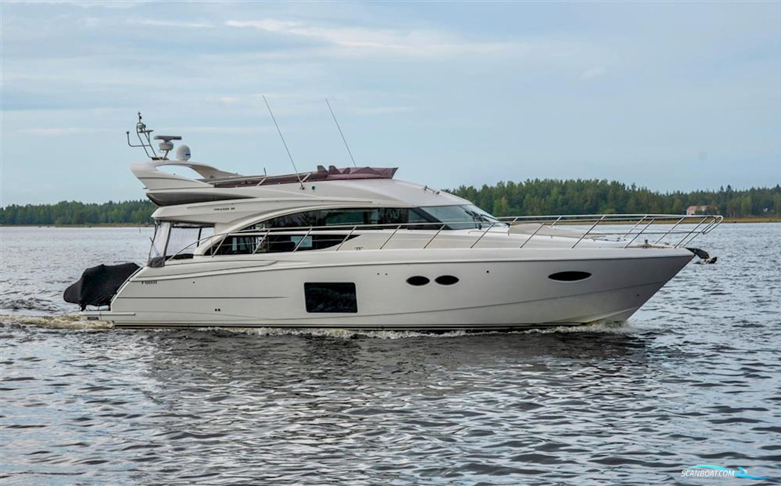 Princess 56 Motorboot 2015, mit 2 x Volvo D13 800 hp motor, Finland