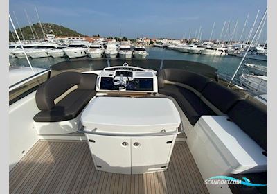 PRINCESS 58 FLY Motorboot 2008, mit VOLVO PENTA D 12-800 motor, Kroatien