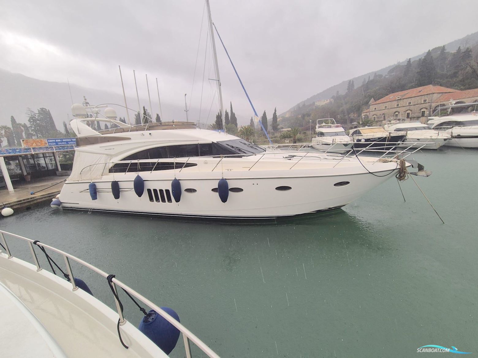 Princess 62 Flybridge Motorboot 2008, mit Caterpillar motor, Kroatien