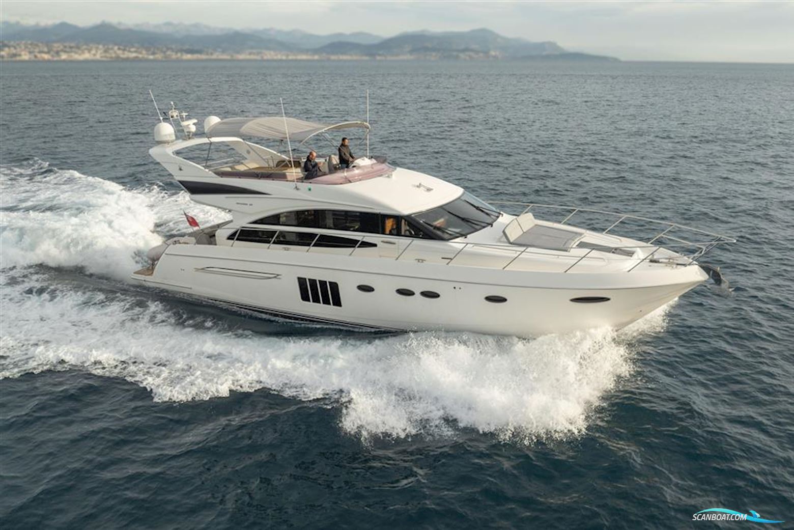 Princess 64 Motorboot 2011, mit 2 x Caterpillar C18 Acert motor, Frankreich