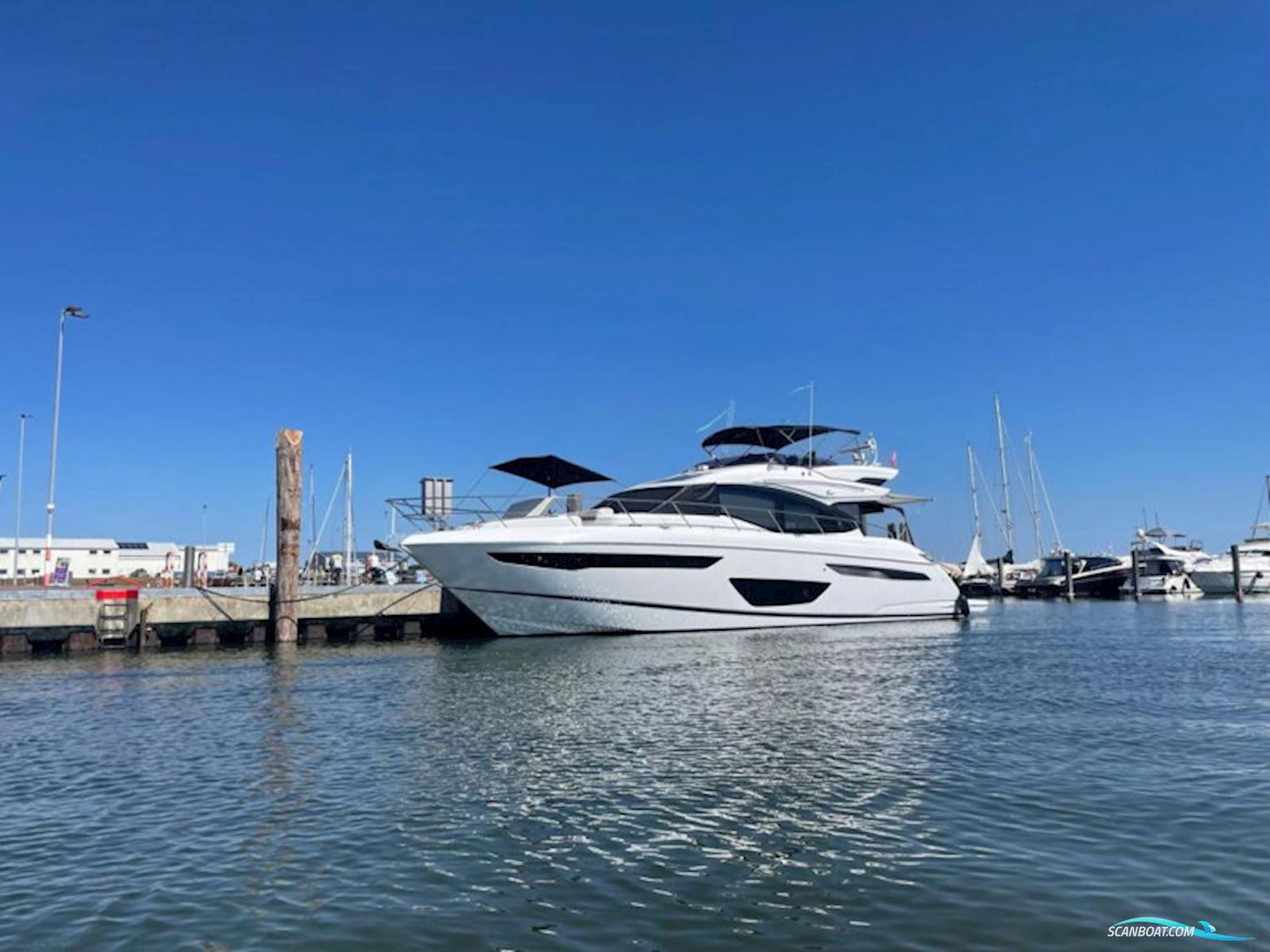 Princess S 60 Fly Motorboot 2018, mit Man V8 - 1200 motor, Deutschland
