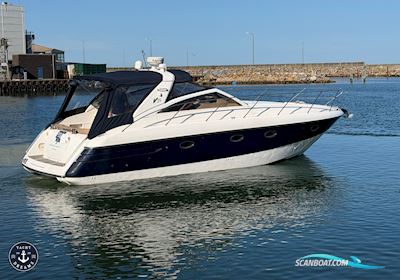 Princess V39 Motorboot 1996, mit Volvo Penta Kad42 motor, Dänemark