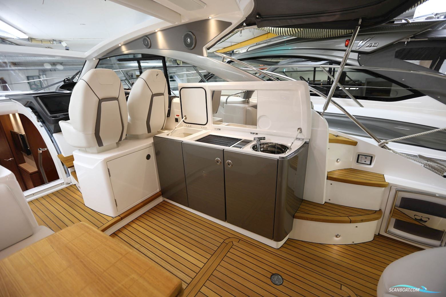 Princess V40