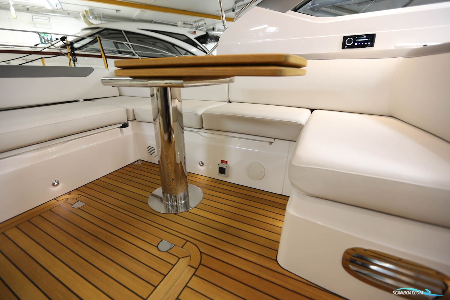 Princess V40