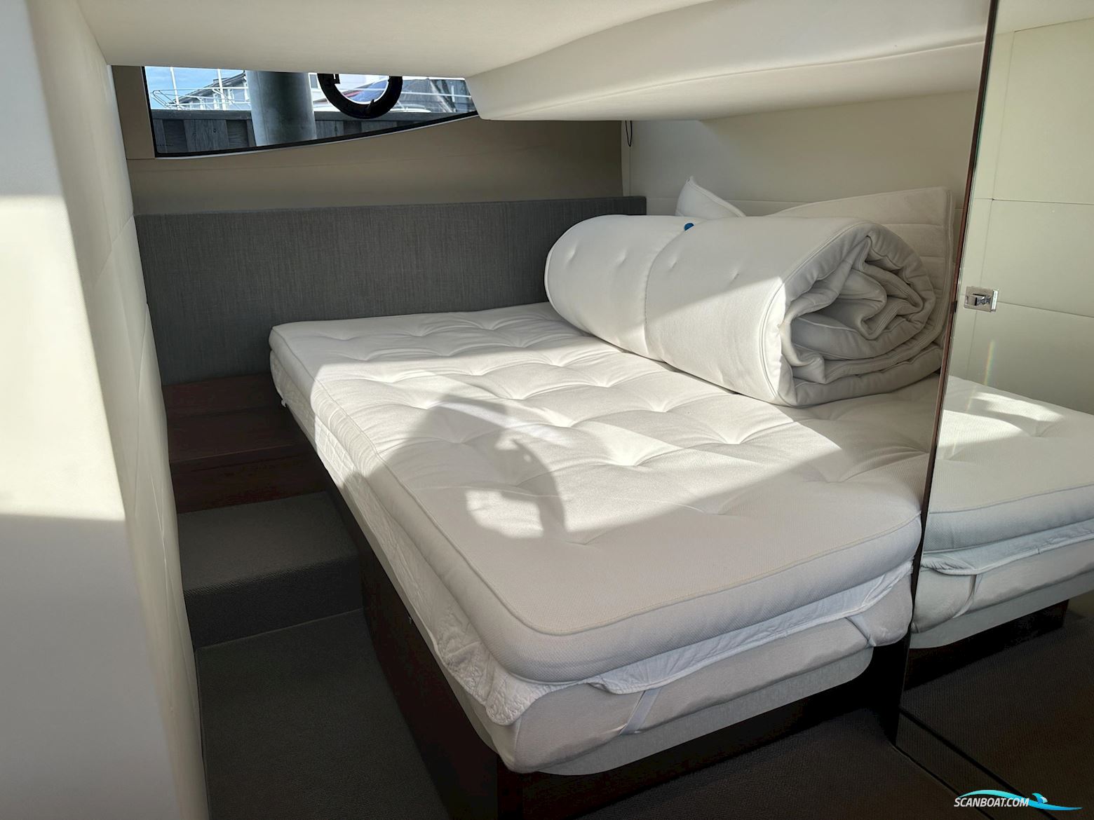 PRINCESS V40