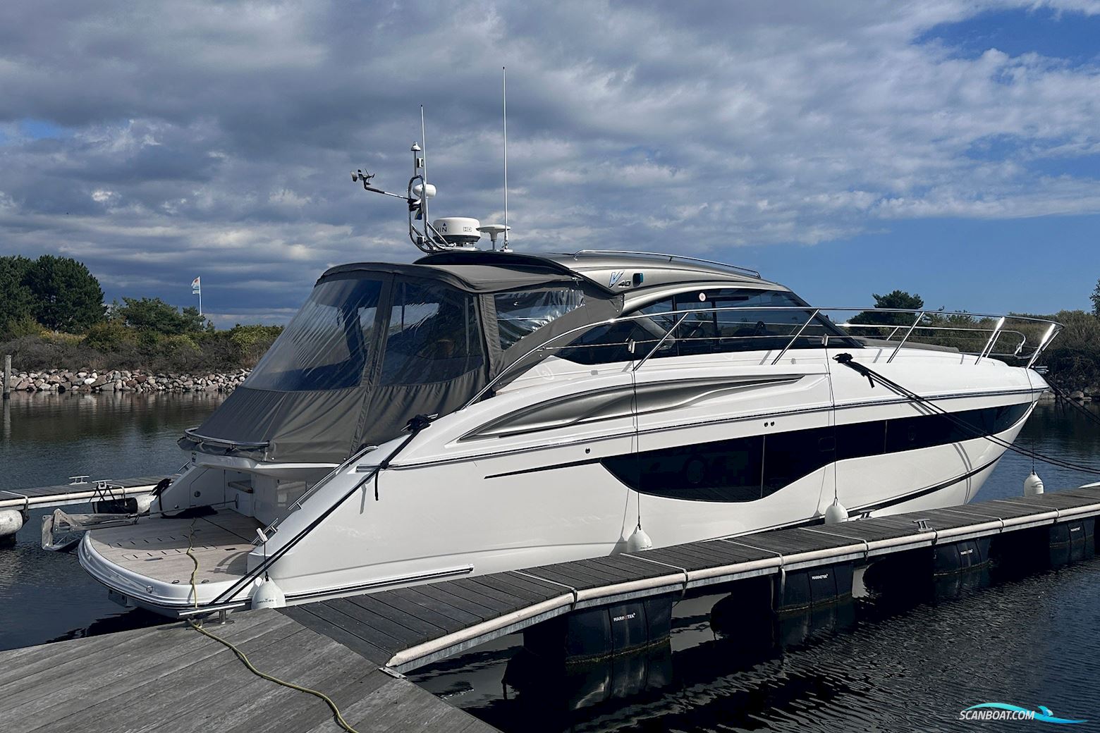 Princess V40