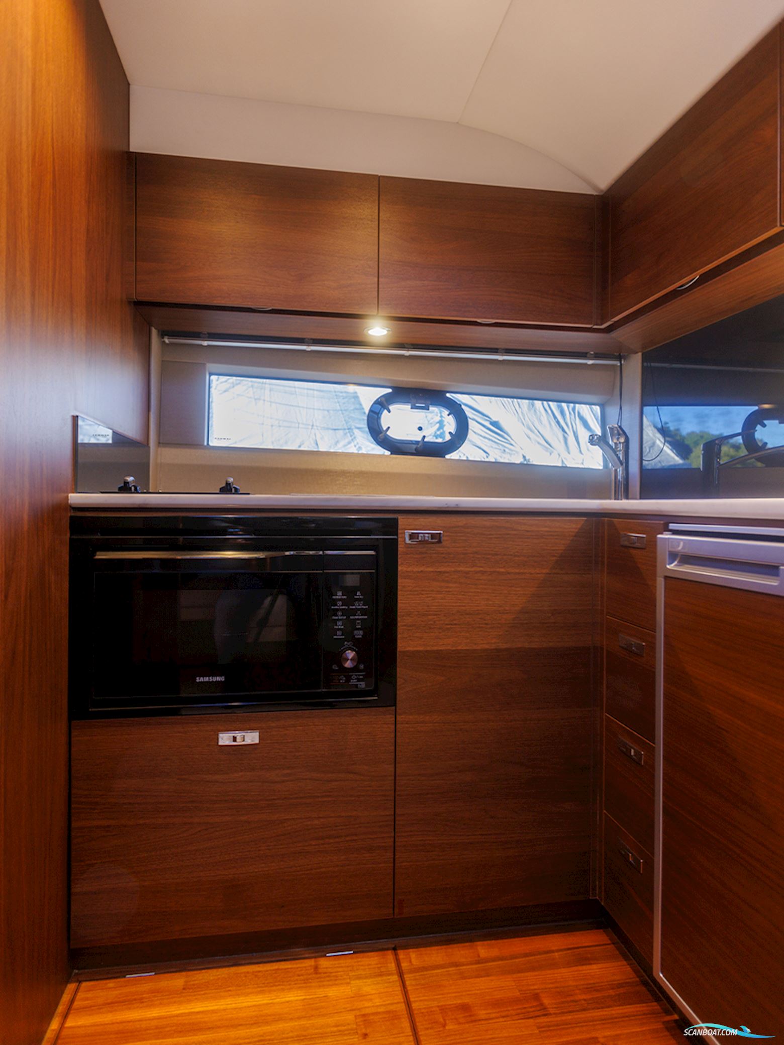 Princess V40