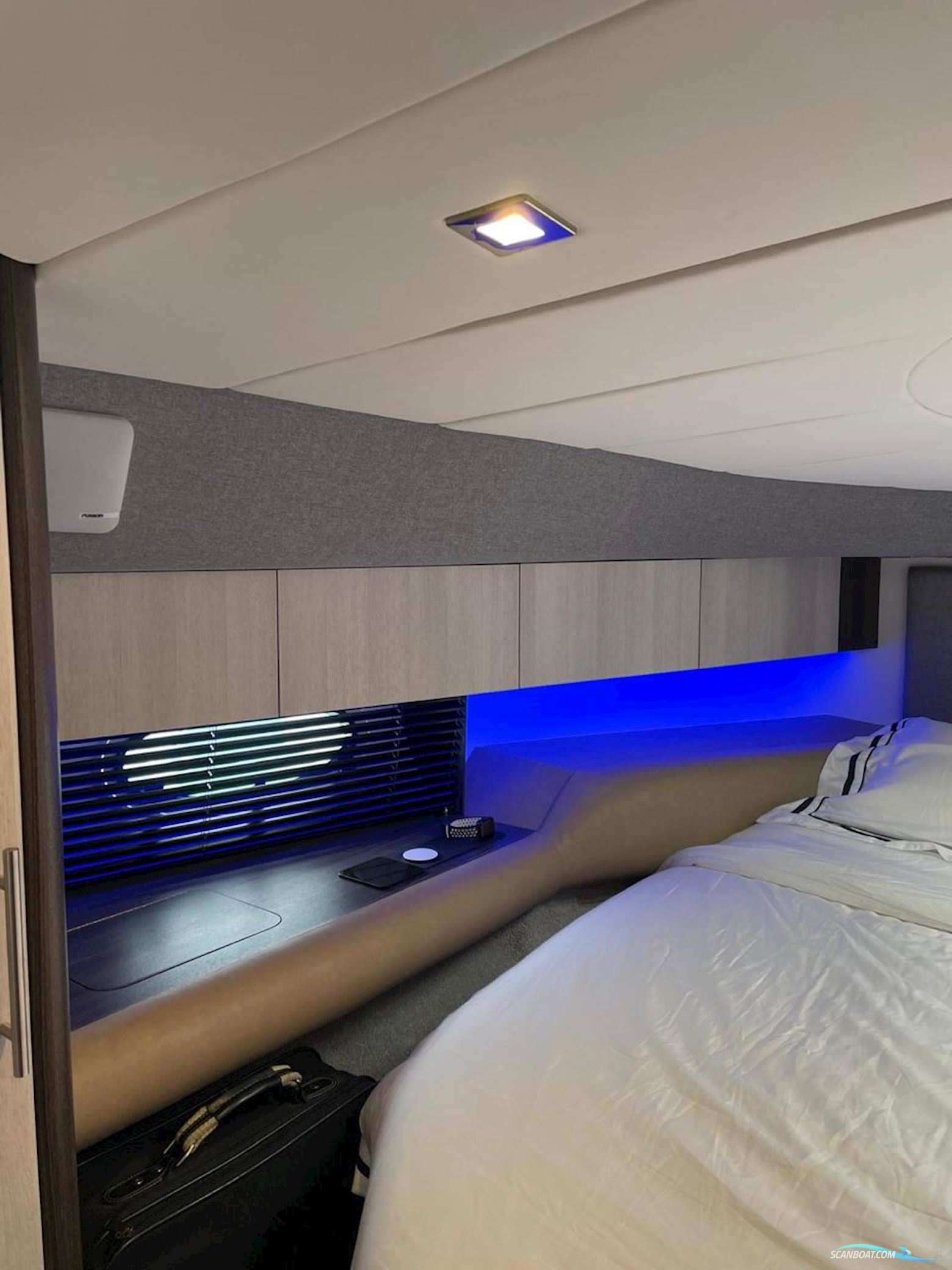 Princess V40