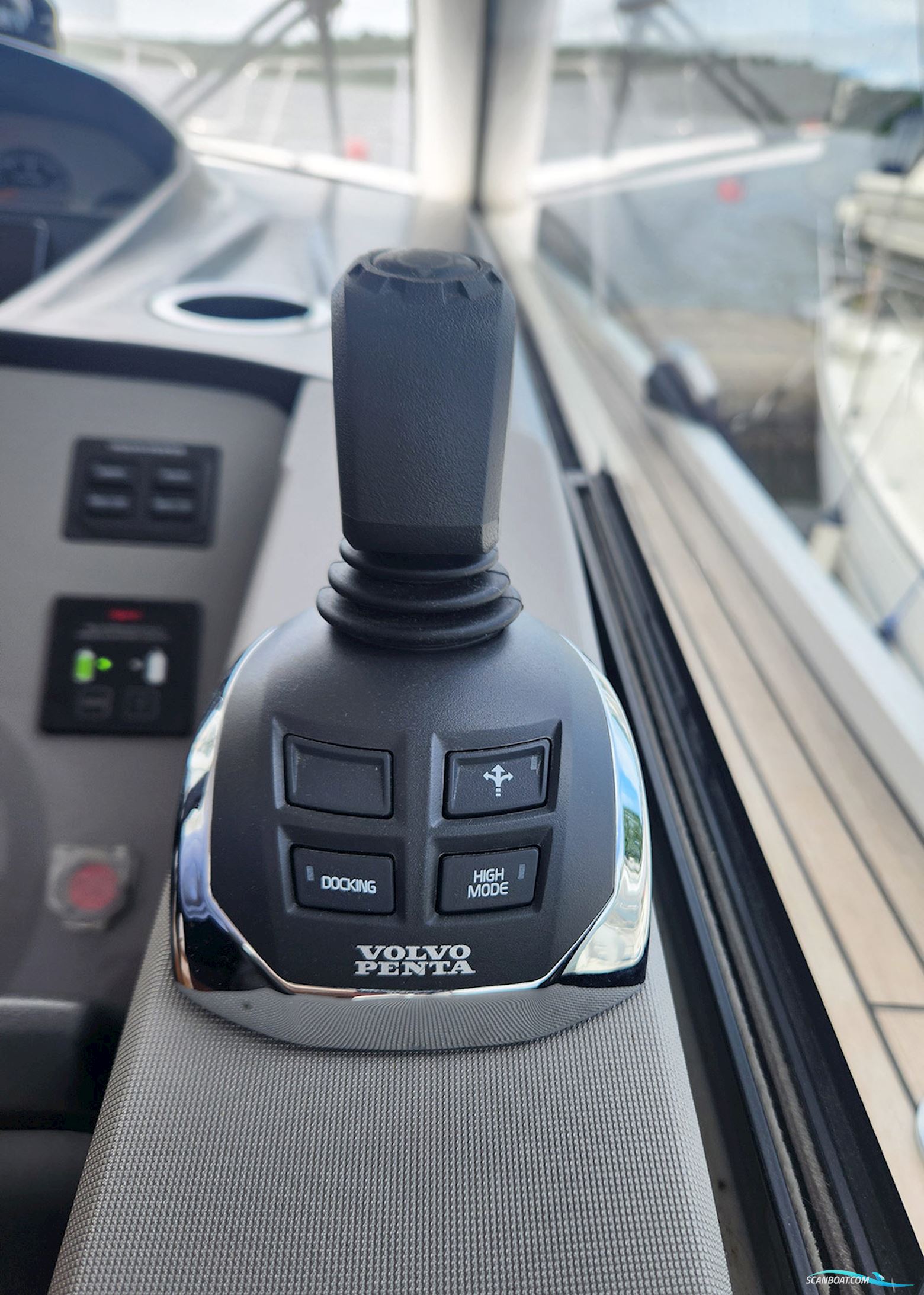 Princess V40 Sportcruiser