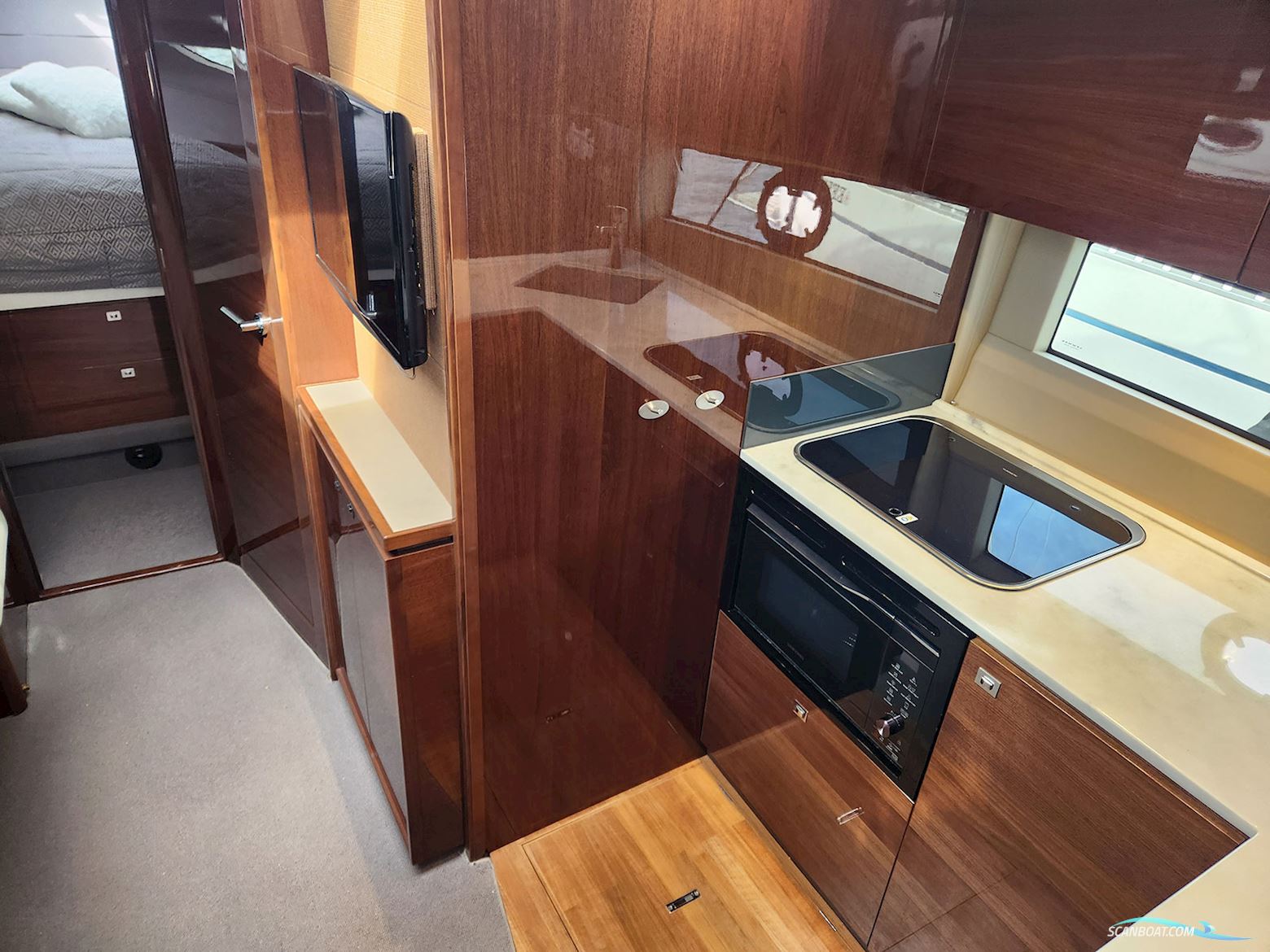 Princess V40 Sportcruiser