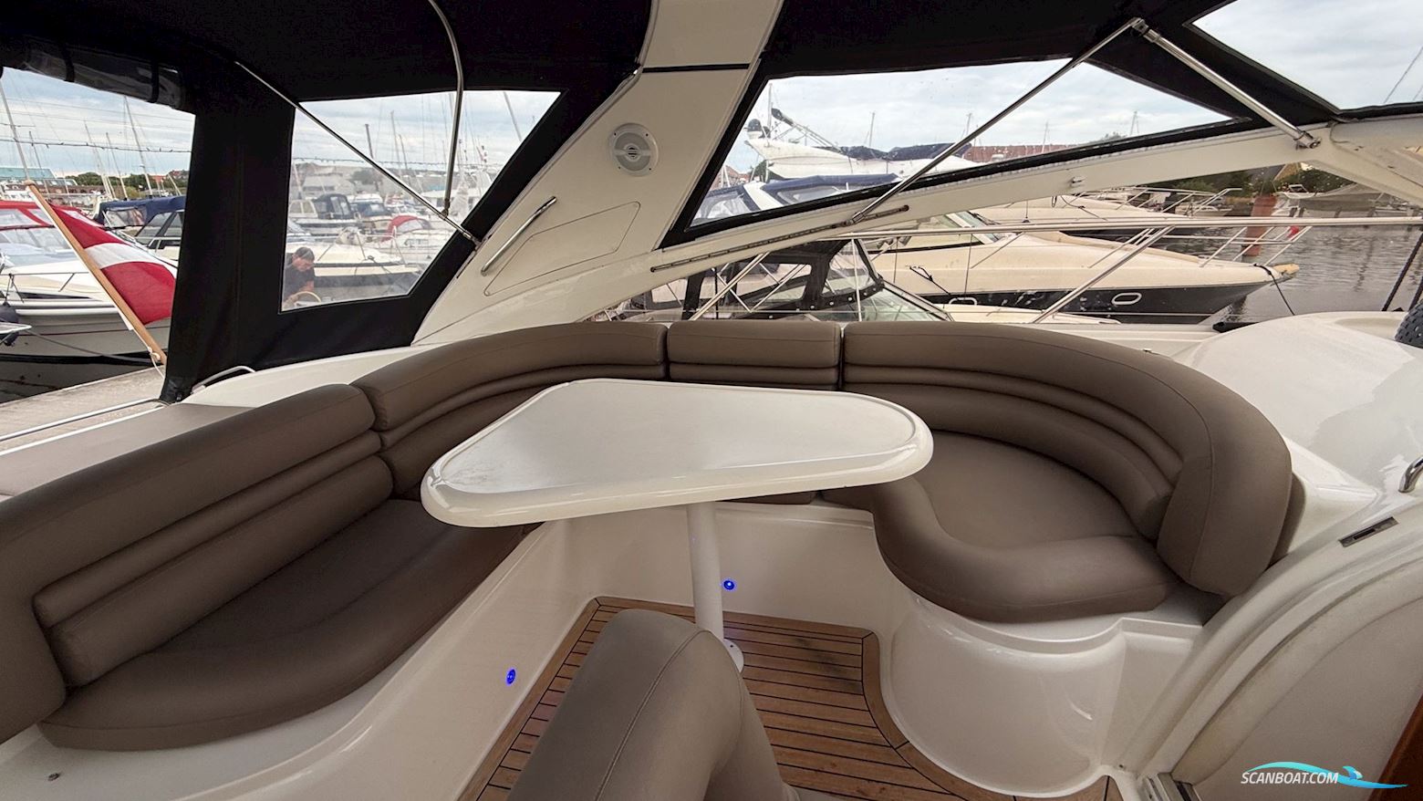 Princess V42 - SOLGT