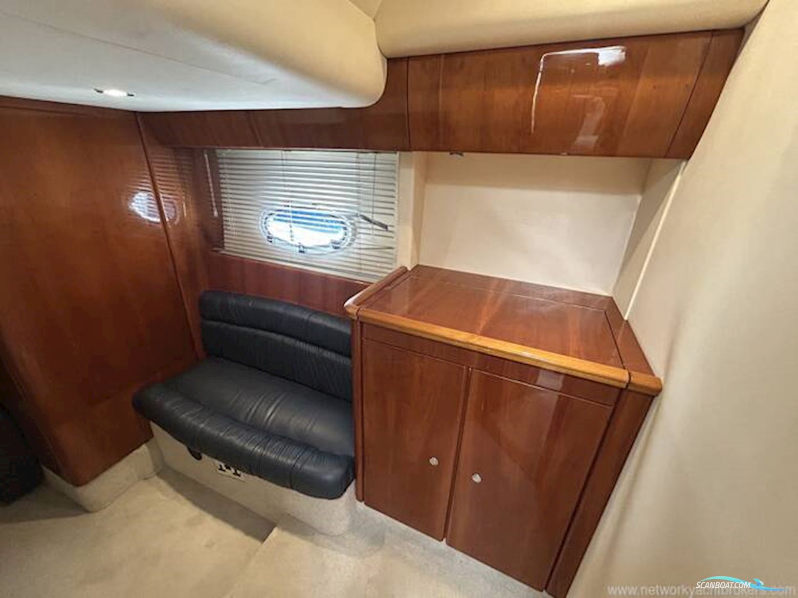 Princess V42