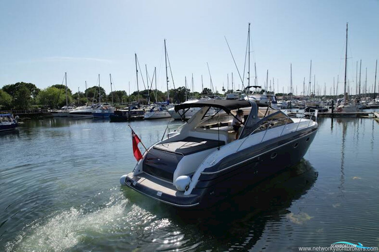 Princess V42
