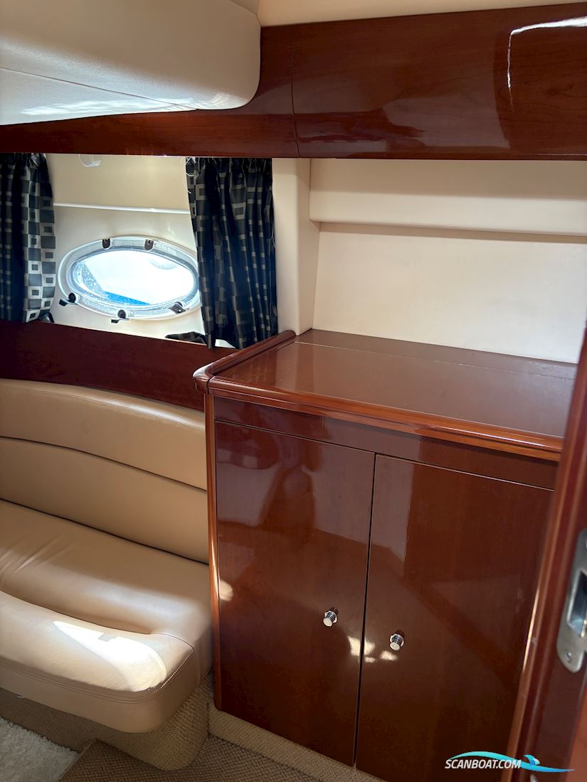 Princess V42