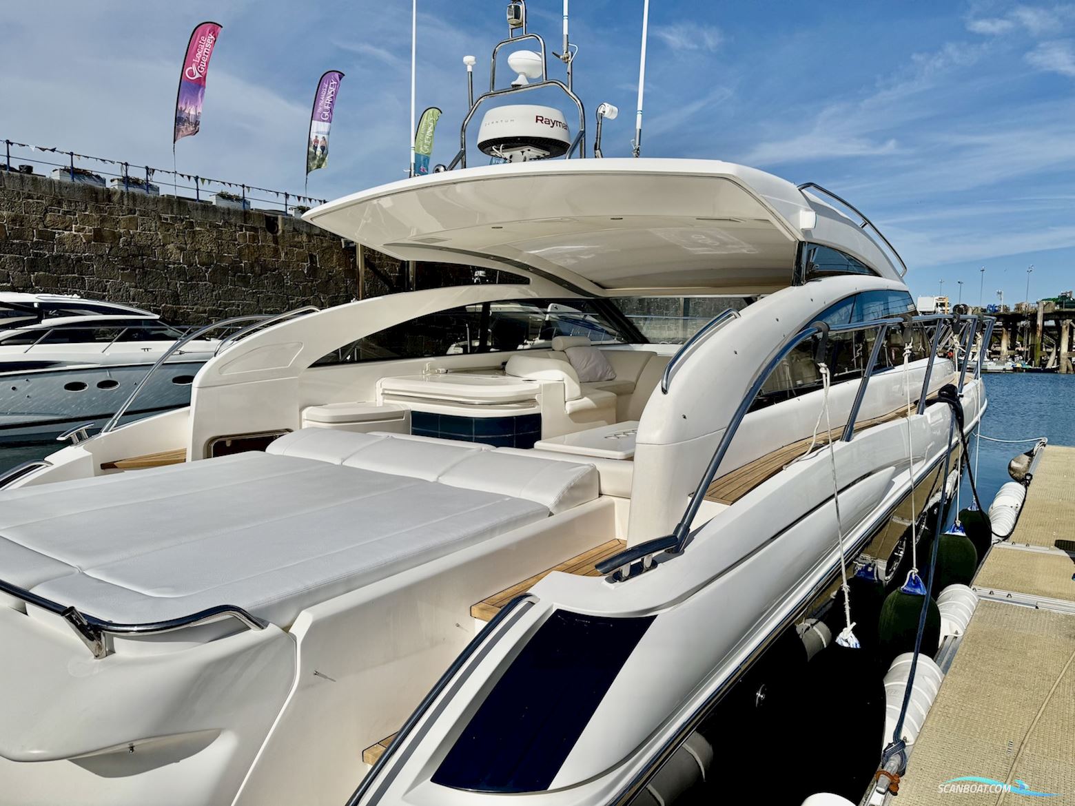 Princess V42