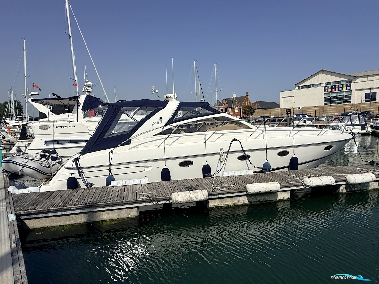 Princess V42
