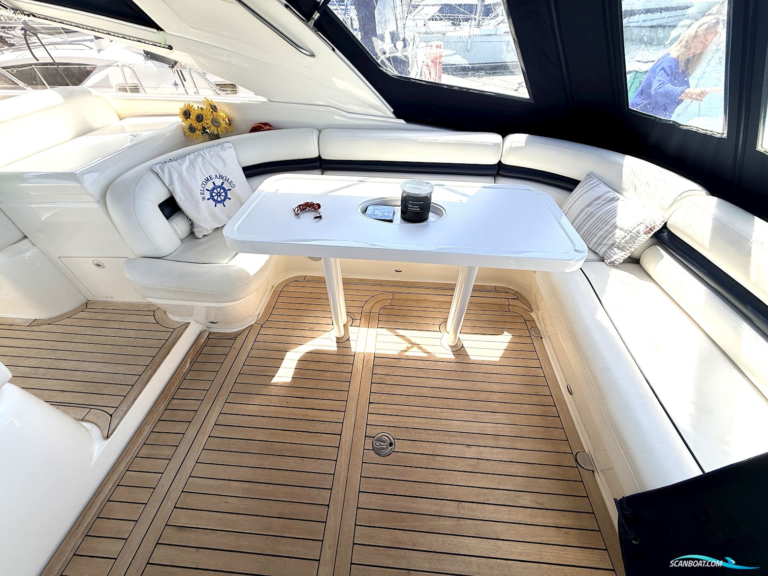 Princess V42