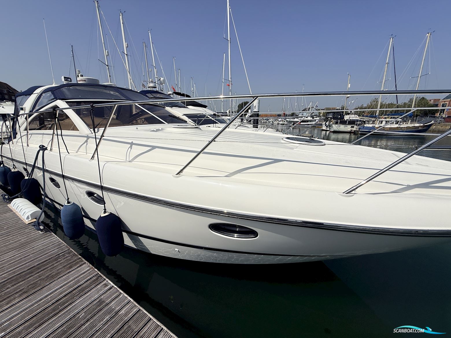 Princess V42