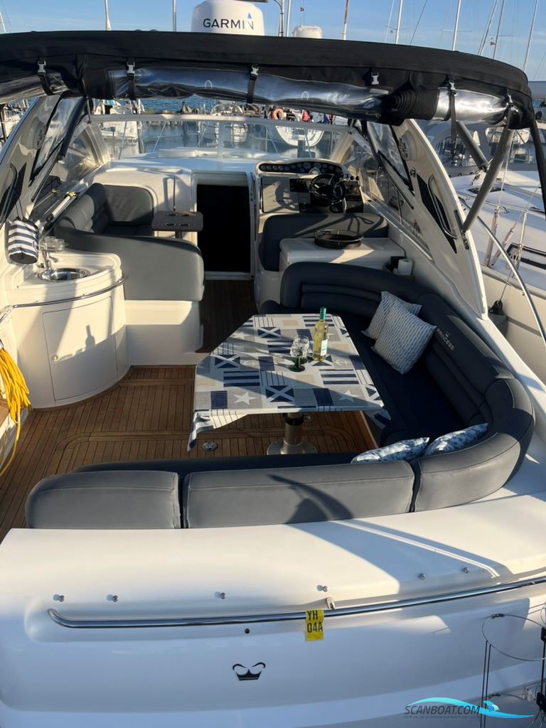 Princess V42