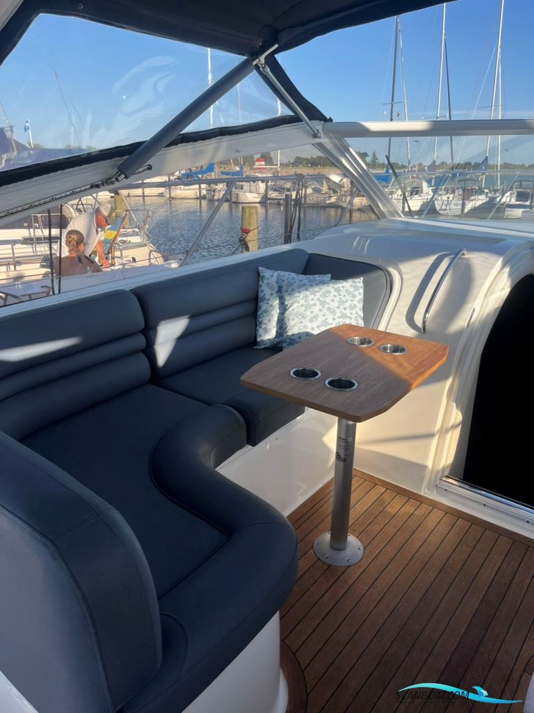 Princess V42
