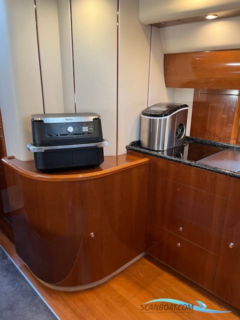 Princess V42