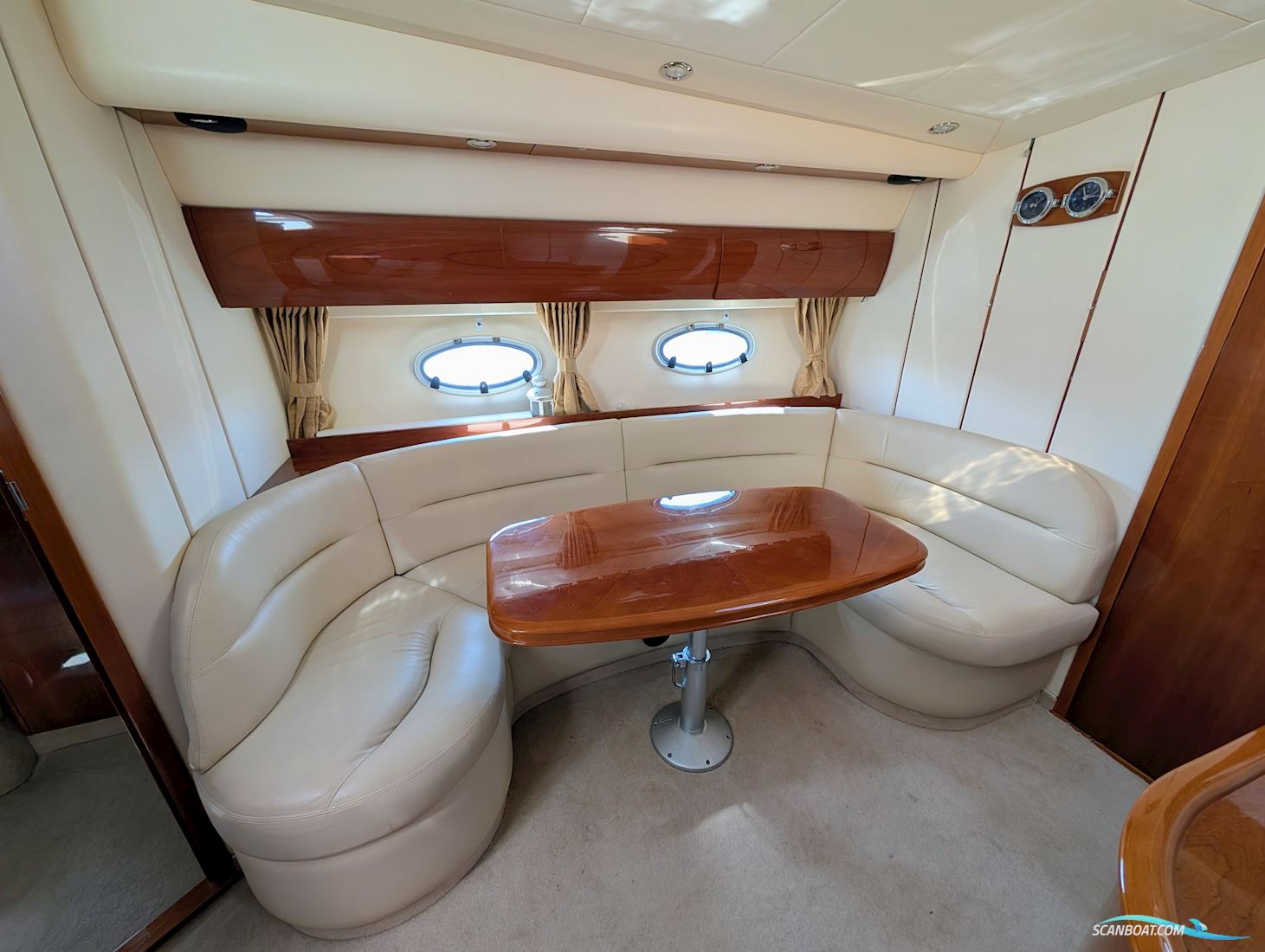 Princess V42