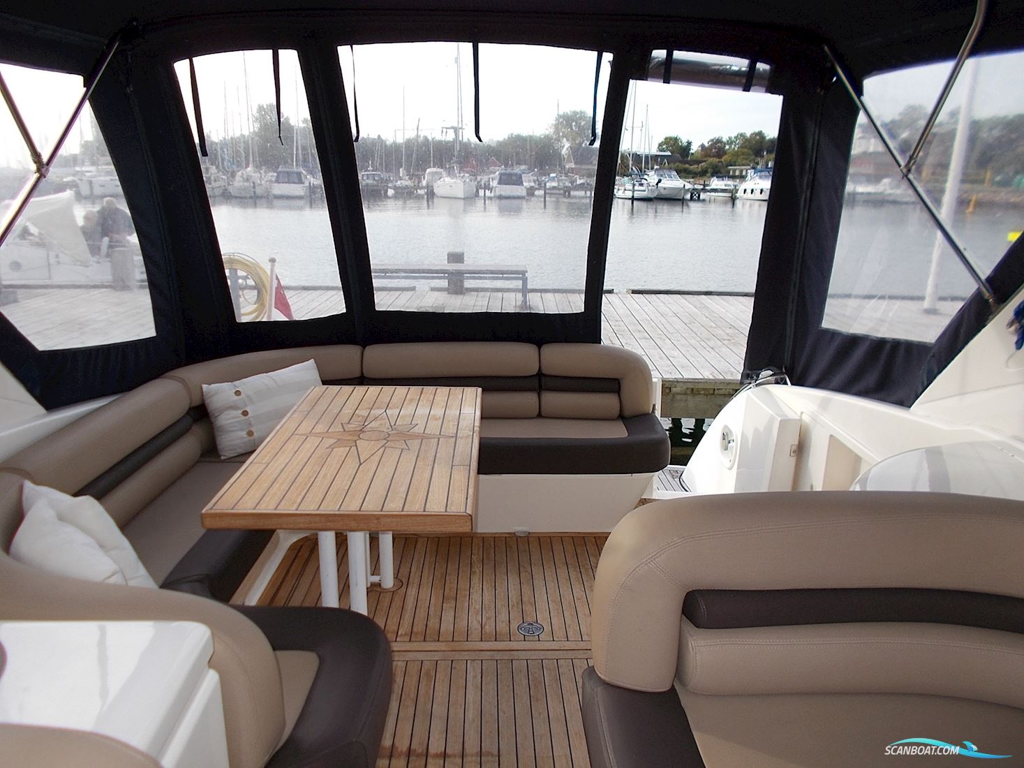 Princess V42