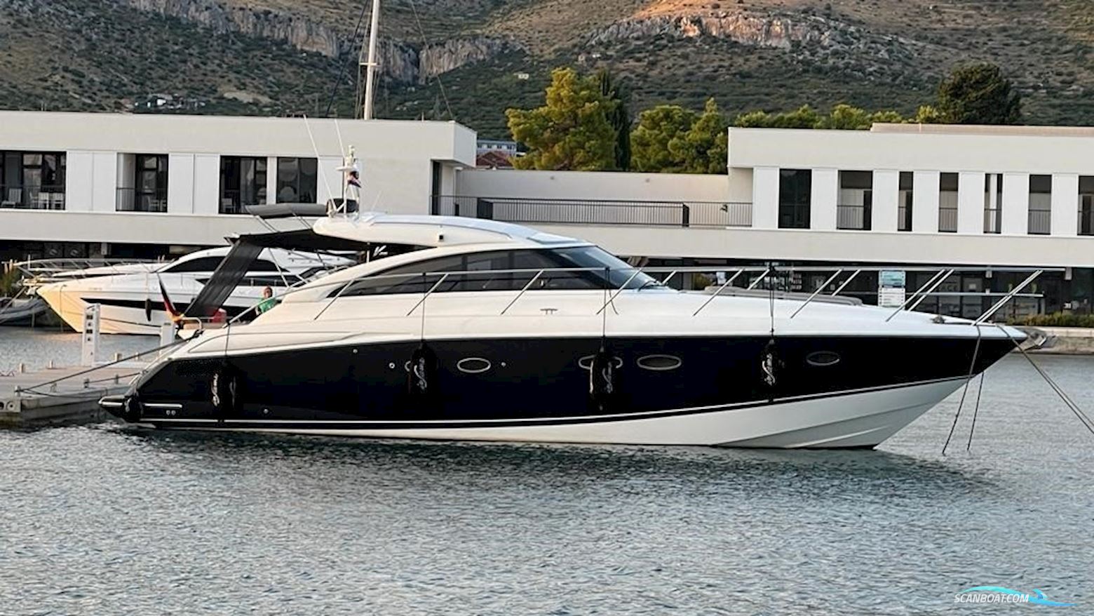 Princess V45 - EW 2010 Motorboot 2010, mit Volvo Penta D6-370 Aquamatic motor, Kroatien
