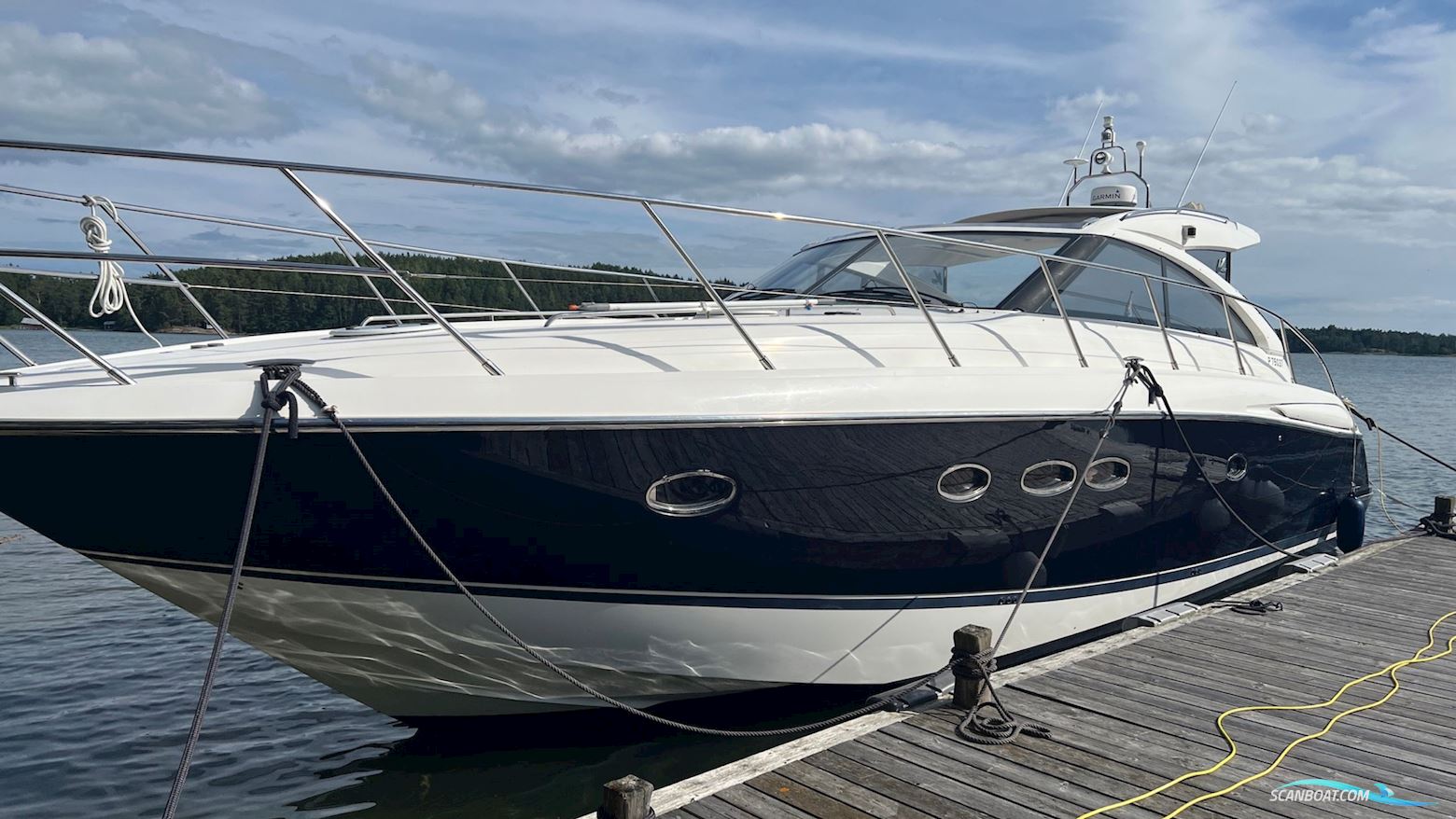Princess V45 Motorboot 2011, mit Volvo Penta D6-370 motor, Finland
