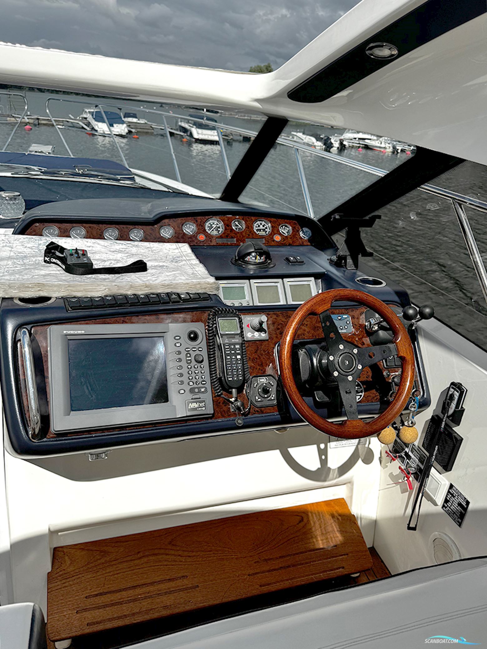 PRINCESS V46