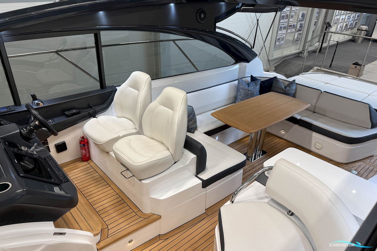 Princess V48 Open