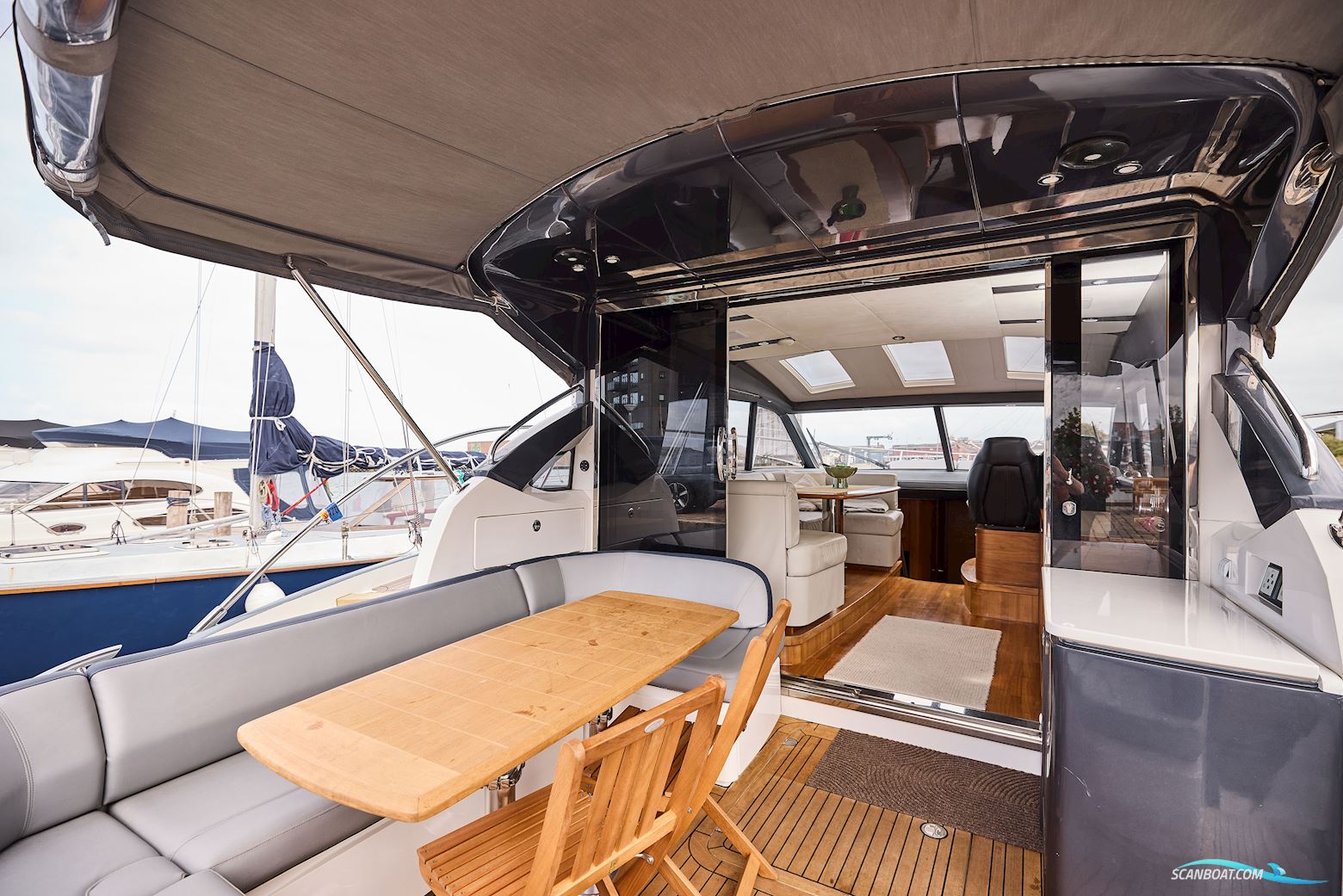 Princess V48