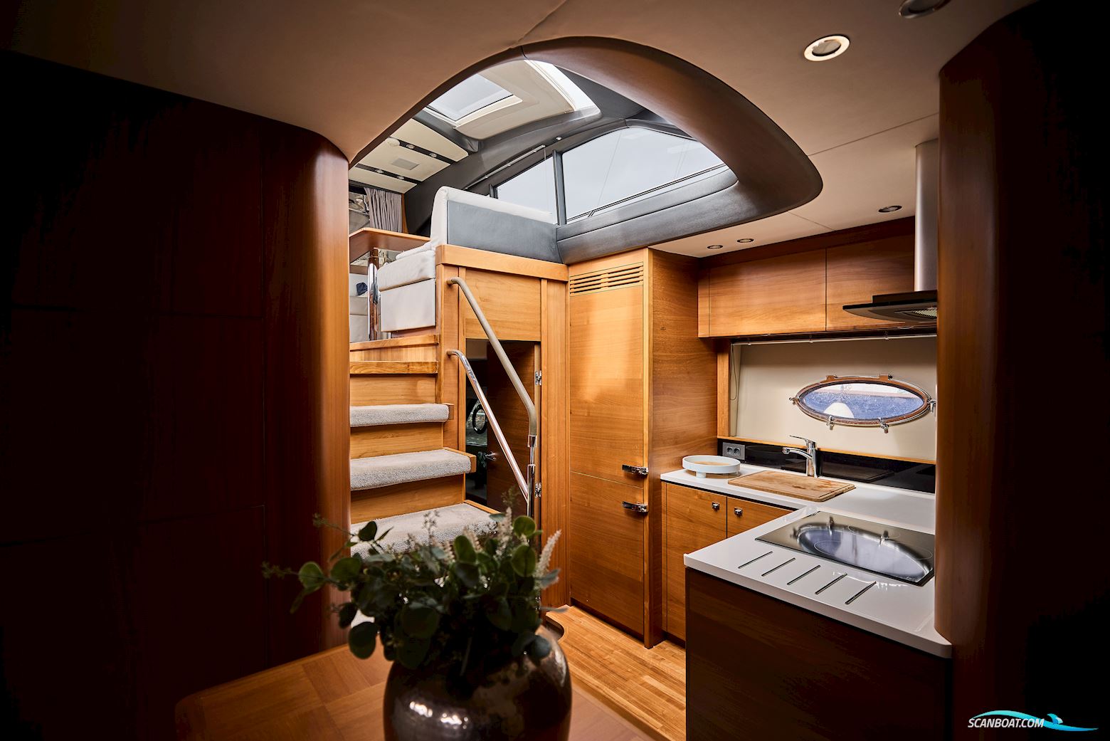 Princess V48