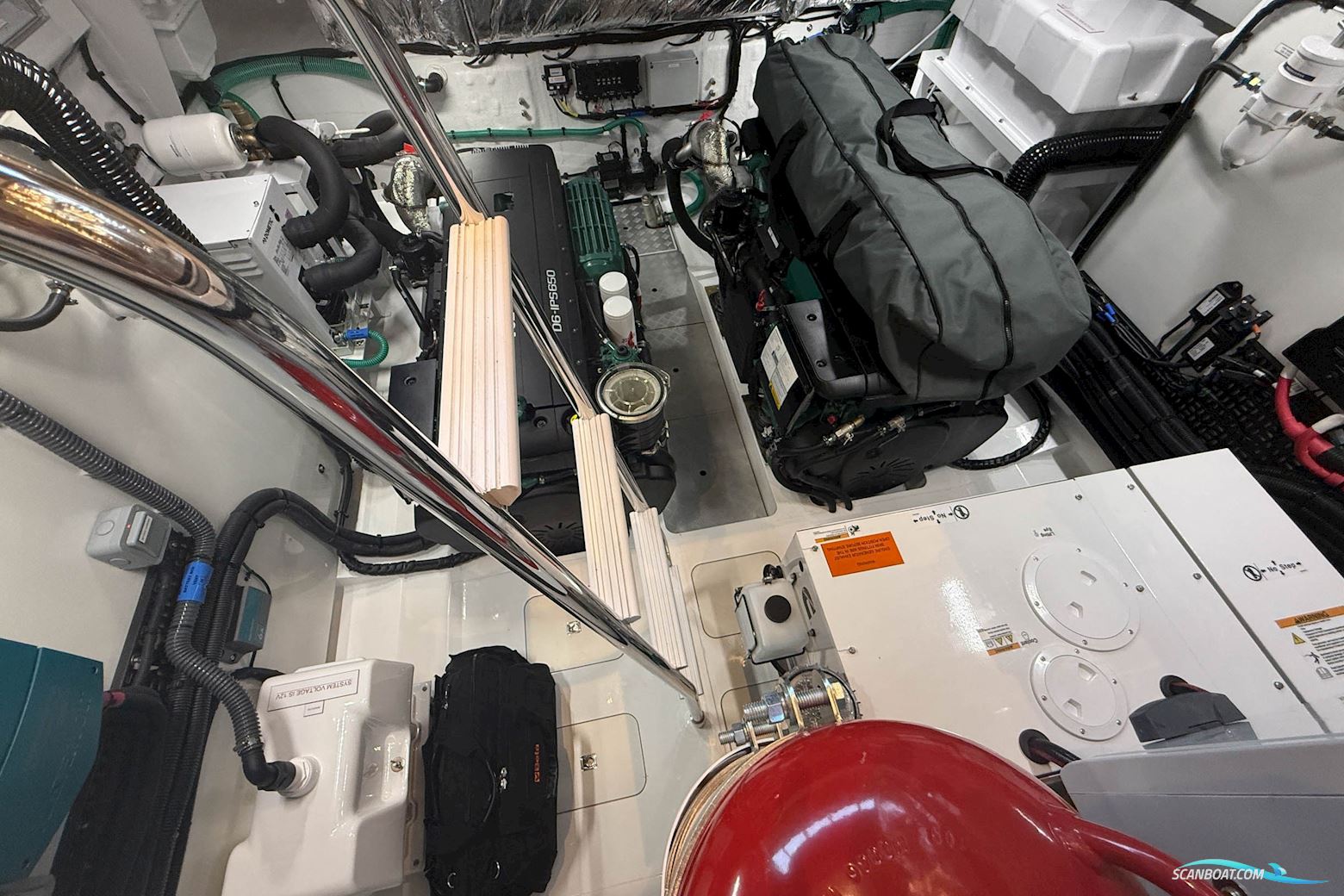 Princess V50 Deck Saloon