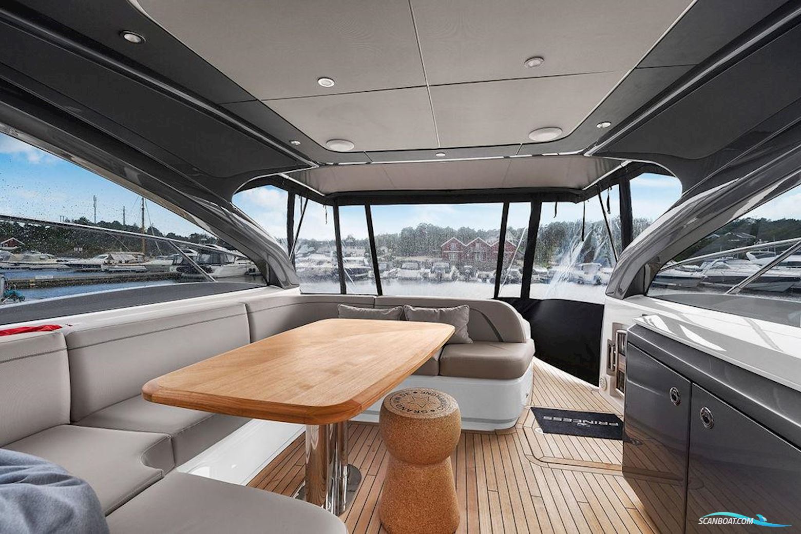 Princess V50 Open