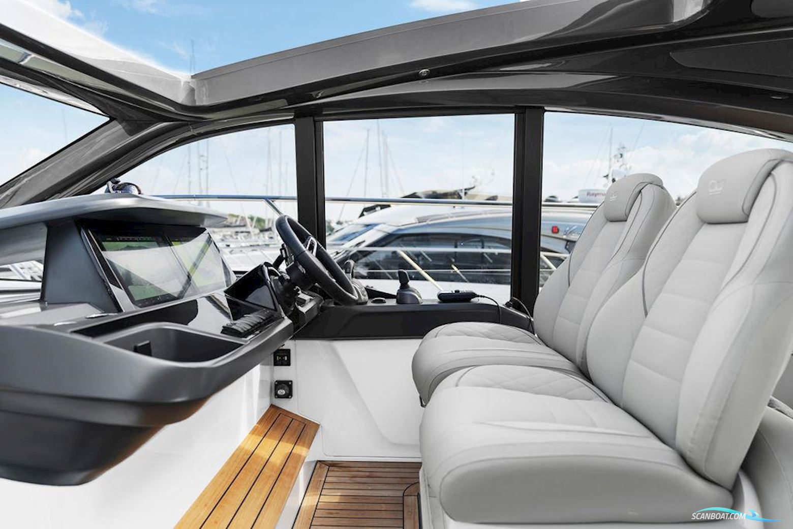 Princess V50 Open
