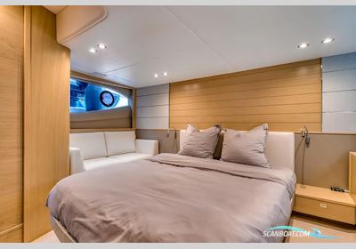 Princess V50 Motorboot 2018, mit Volvo Penta Ips600 motor, Frankreich