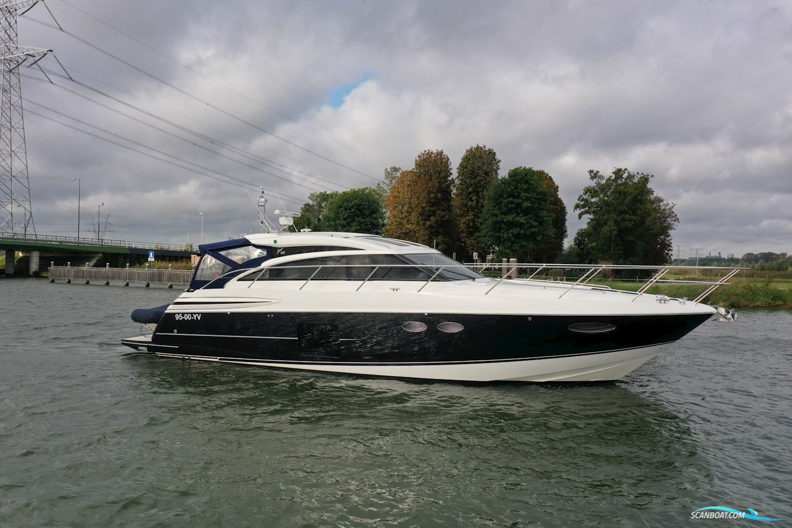 Princess V52 Motorboot 2012, Niederlande